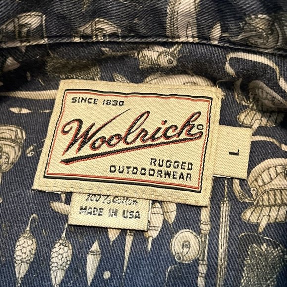 Woolrich Button Up Shirt LARGE Fisherman Tackle Fish All Over Print AOP USA Made - Picture 9 of 9